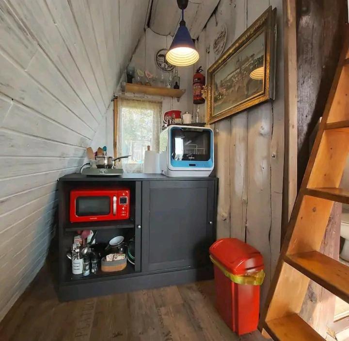 Tiny House In The City Prague Luaran gambar